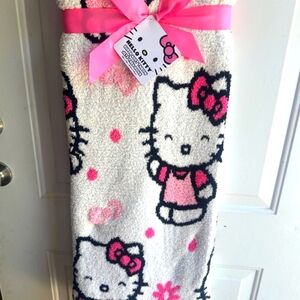 Viral Sanrio Hello Kitty Knit Super Soft Pink Throw Blanket